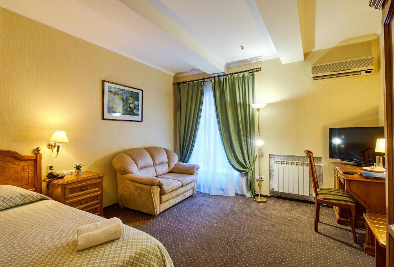 Art Hotel Academy Dnipro Exterior photo