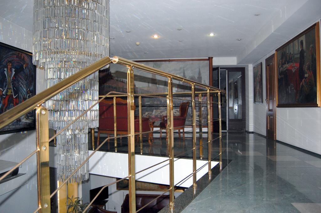 Art Hotel Academy Dnipro Exterior photo